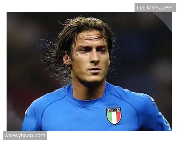 五大球星聚焦 足球男神崛起 盘点足坛传奇人物风采