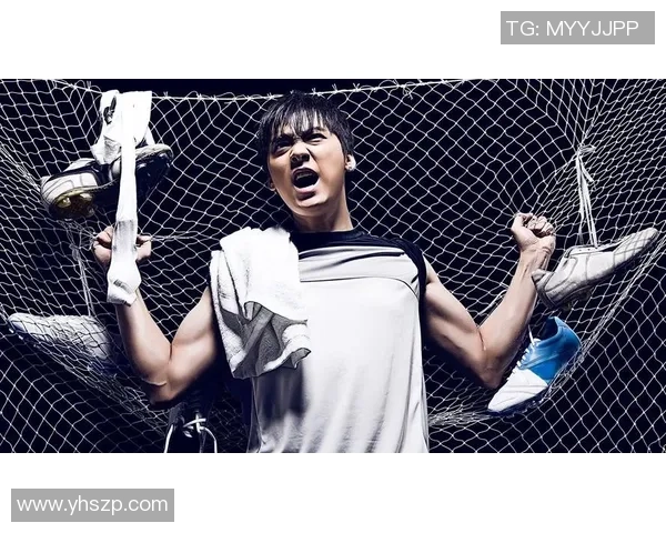 李易峰化身足球明星造型展现个人魅力与运动精神引发粉丝热议