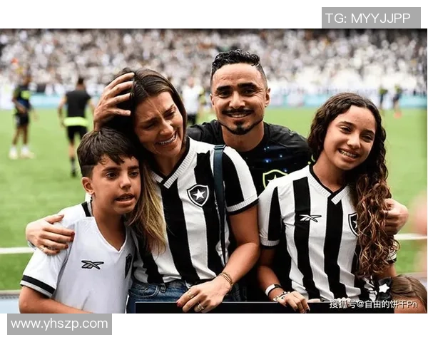 足球传奇告别赛场 央视聚焦球星退役背后的故事与荣耀