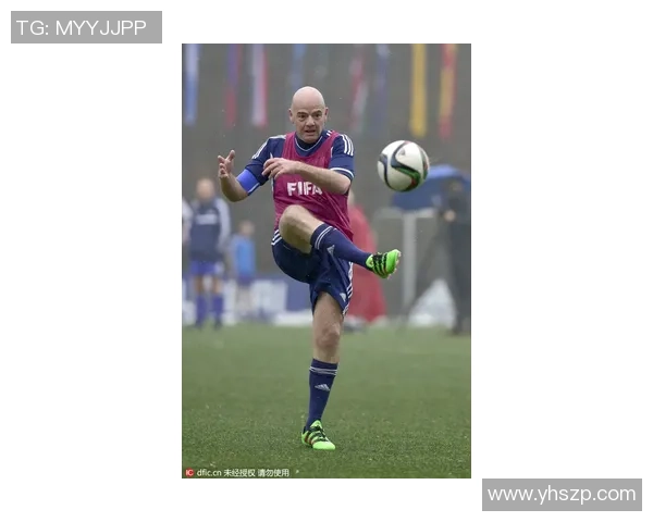 足球巨星进球瞬间高清动图集精彩回顾球场经典时刻